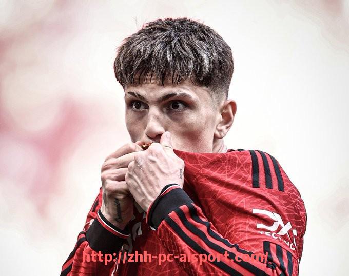 爱体育-英超狼队最新球衣ManBetX 2.0版设计详解