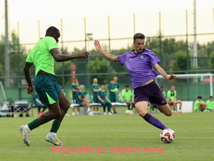 爱体育-世俱杯最具争议比赛事件回顾与裁决解析