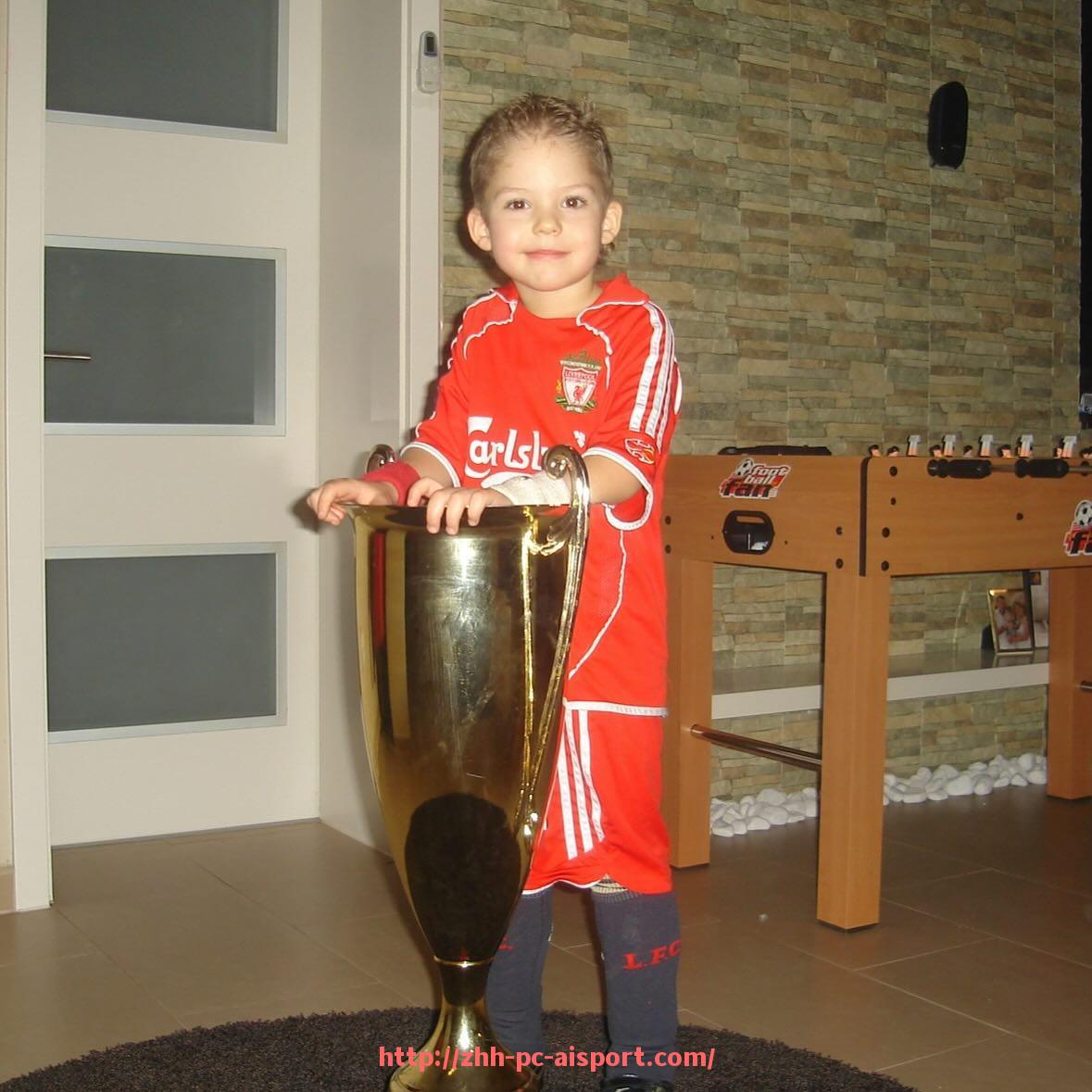 爱体育-法甲里昂战术体系的创新与近年发展趋势